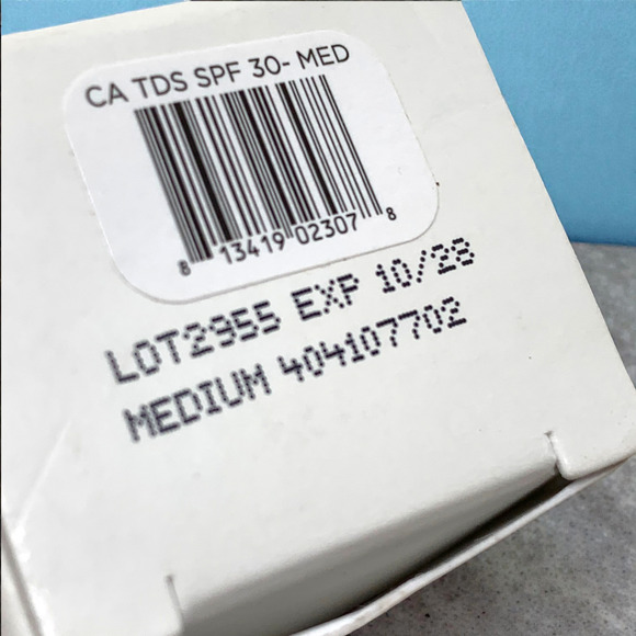 Colorescience Tint du Soleil SPF 30 UV Protective Foundation Medium 1 oz 10/28 - Picture 6 of 6